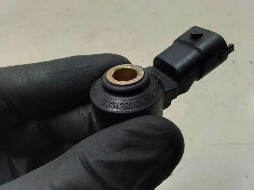 Alfa Romeo 0261231174 Klop sensor image 4