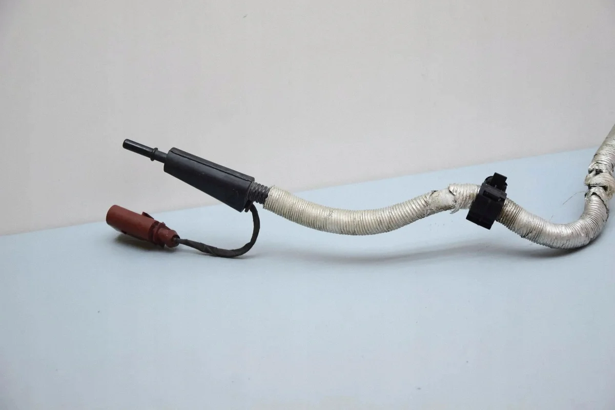 AdBlue-letku VW Caddy V 5R3131984B image 7
