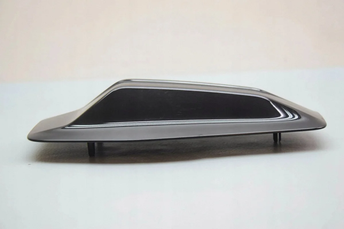 Aileron d'antenne GPS BMW X1 U11 OEM 9107481 image 4