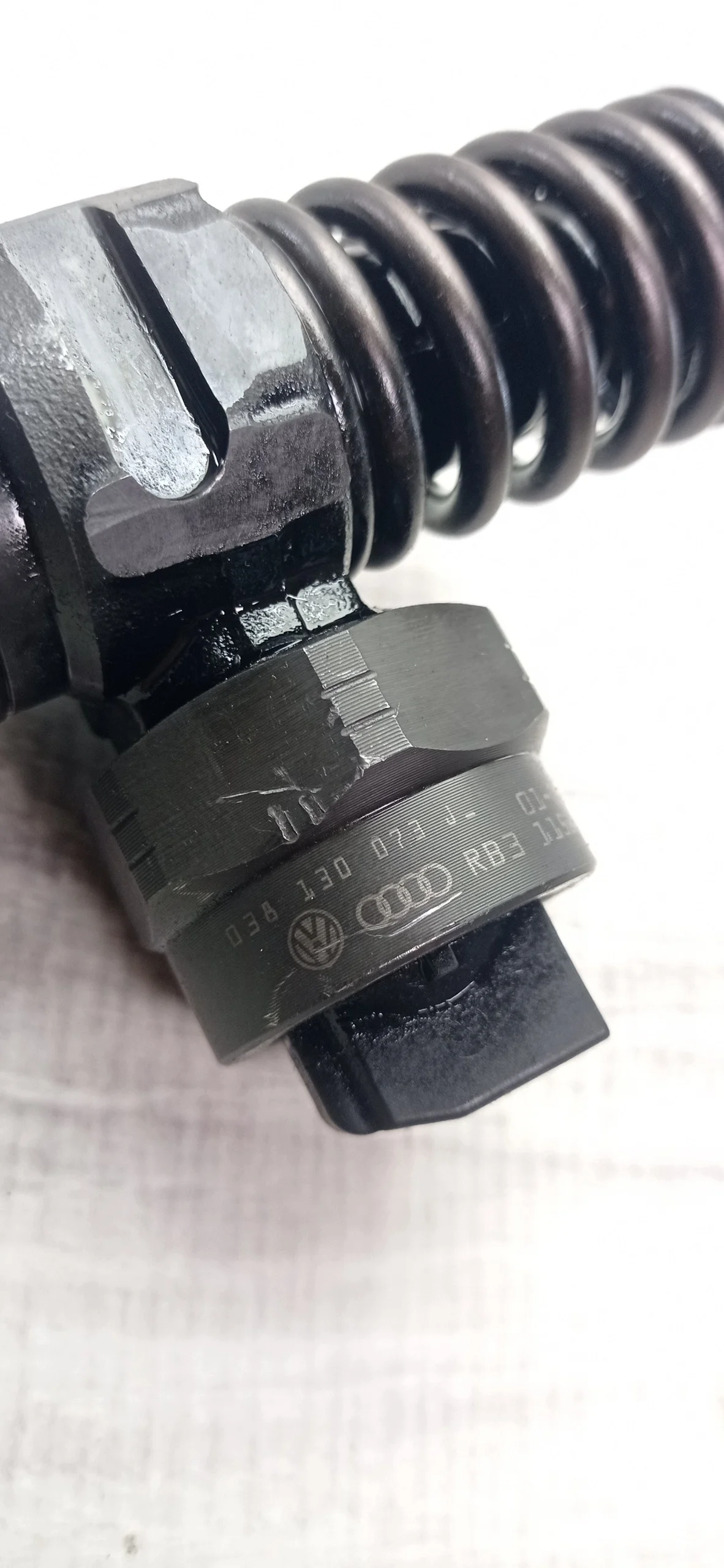Injector 1.9 TDI Passat B5 038130073AJ image 5