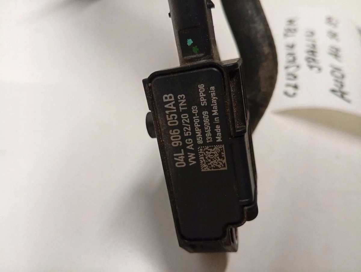 Capteur de pression gaz échappement Audi 04L906051AB image 7