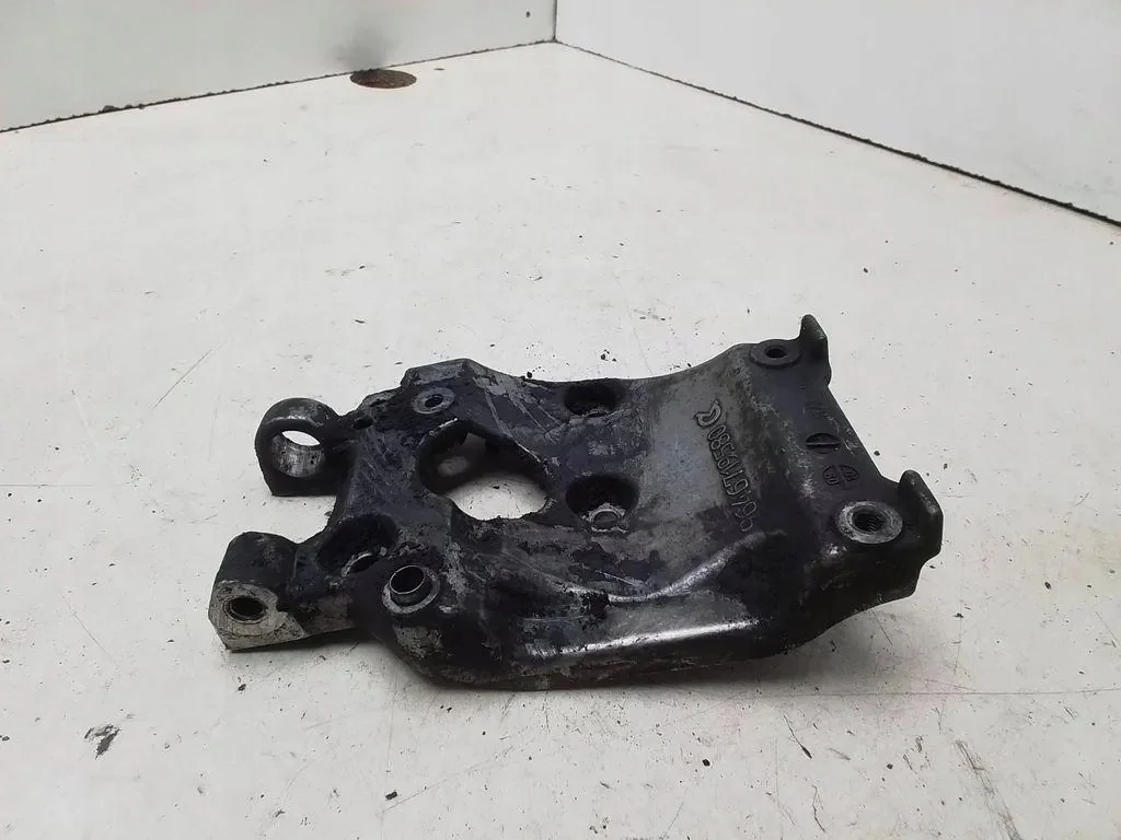 Support compresseur clim CITROËN BERLINGO 9646719580 image 2