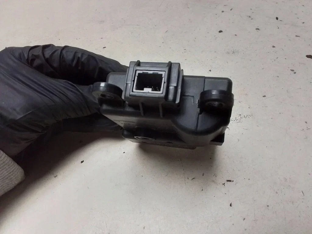 Stellmotor Heizungsklappe Honda Civic VIII image 3