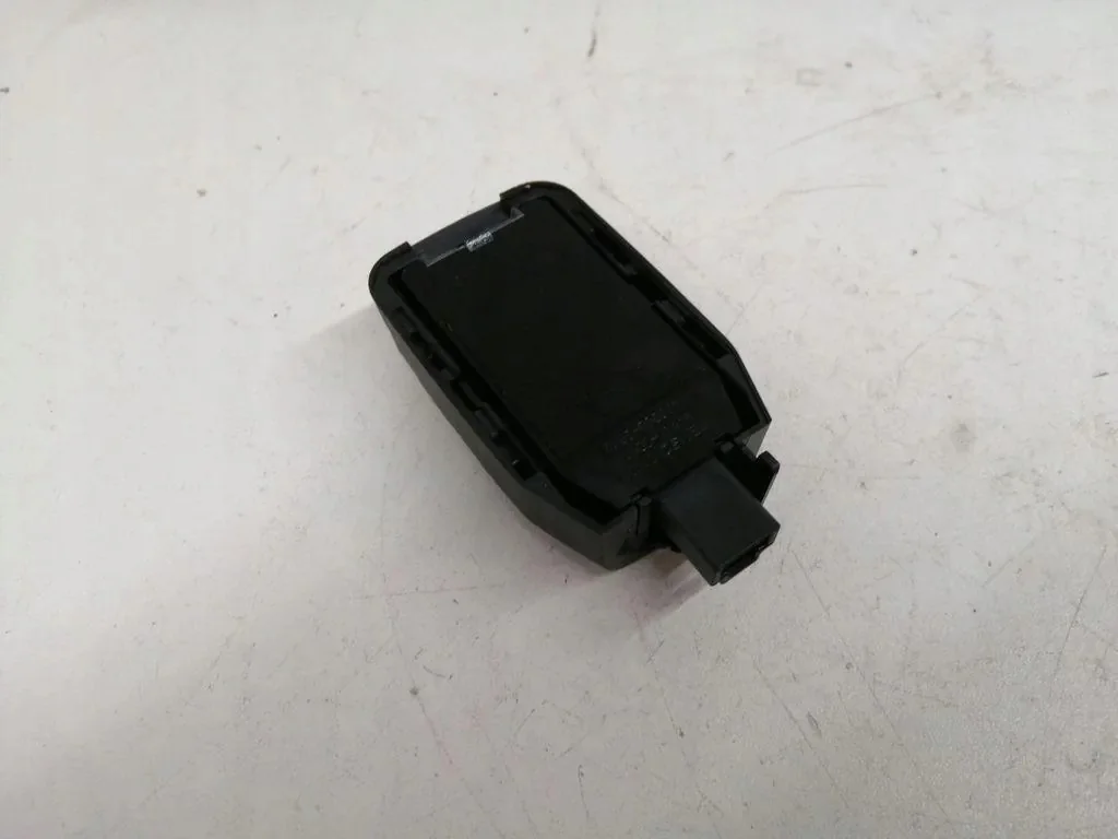 Sensor de Lluvia Toyota Yaris XP210 4232002032 image 3