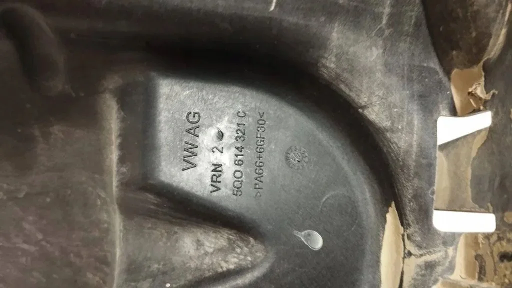 ABS-pumpfäste Seat Leon 2018 5q0614321c image 4