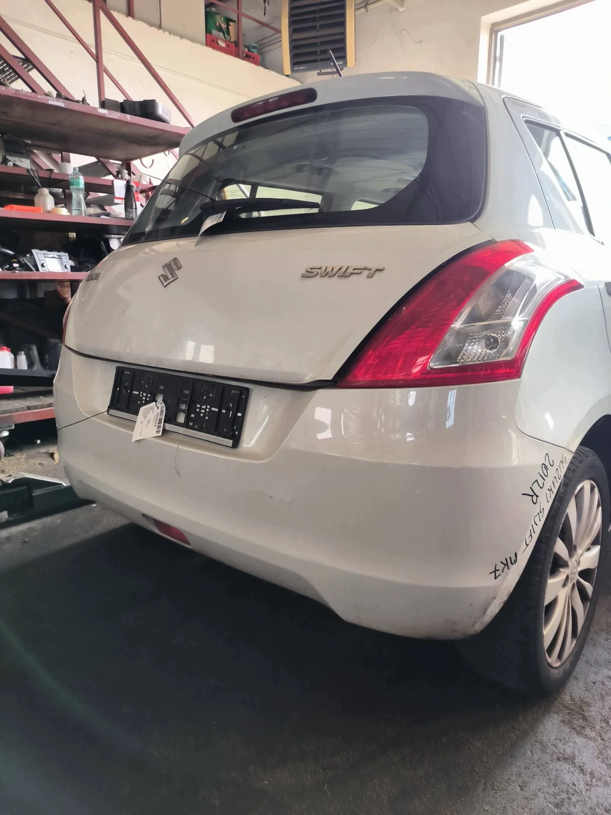 Bakre stötfångare Suzuki Swift MK7 5D HB