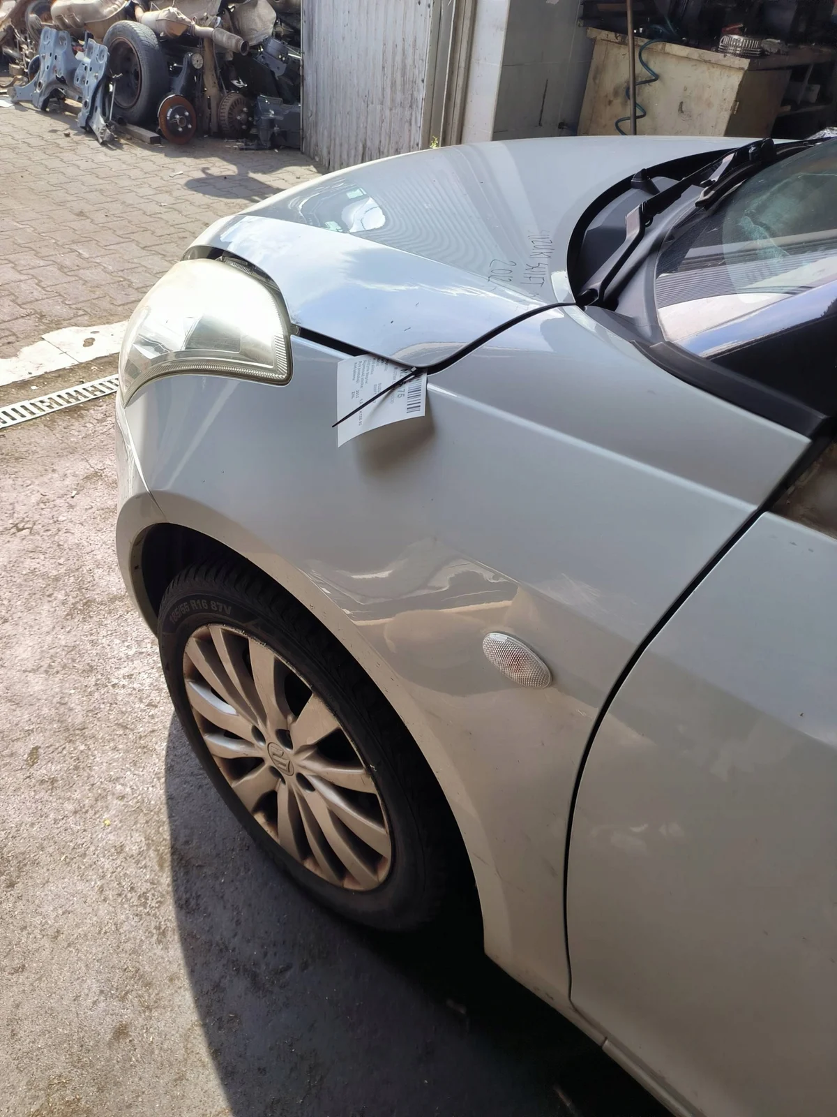Suzuki Swift MK6 05- parafango sinistro ZNL image 3