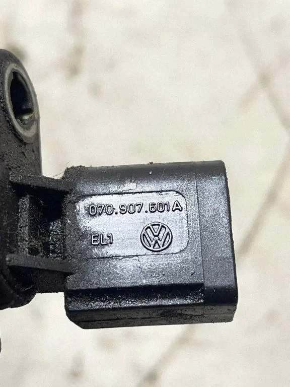 Sensor Cigüeñal VW Touareg 070907601A image 3