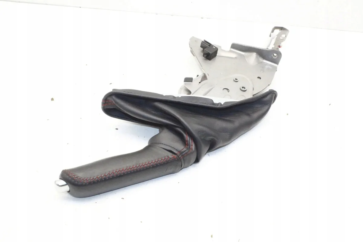 Used Parking Brake Lever Toyota Yaris P21