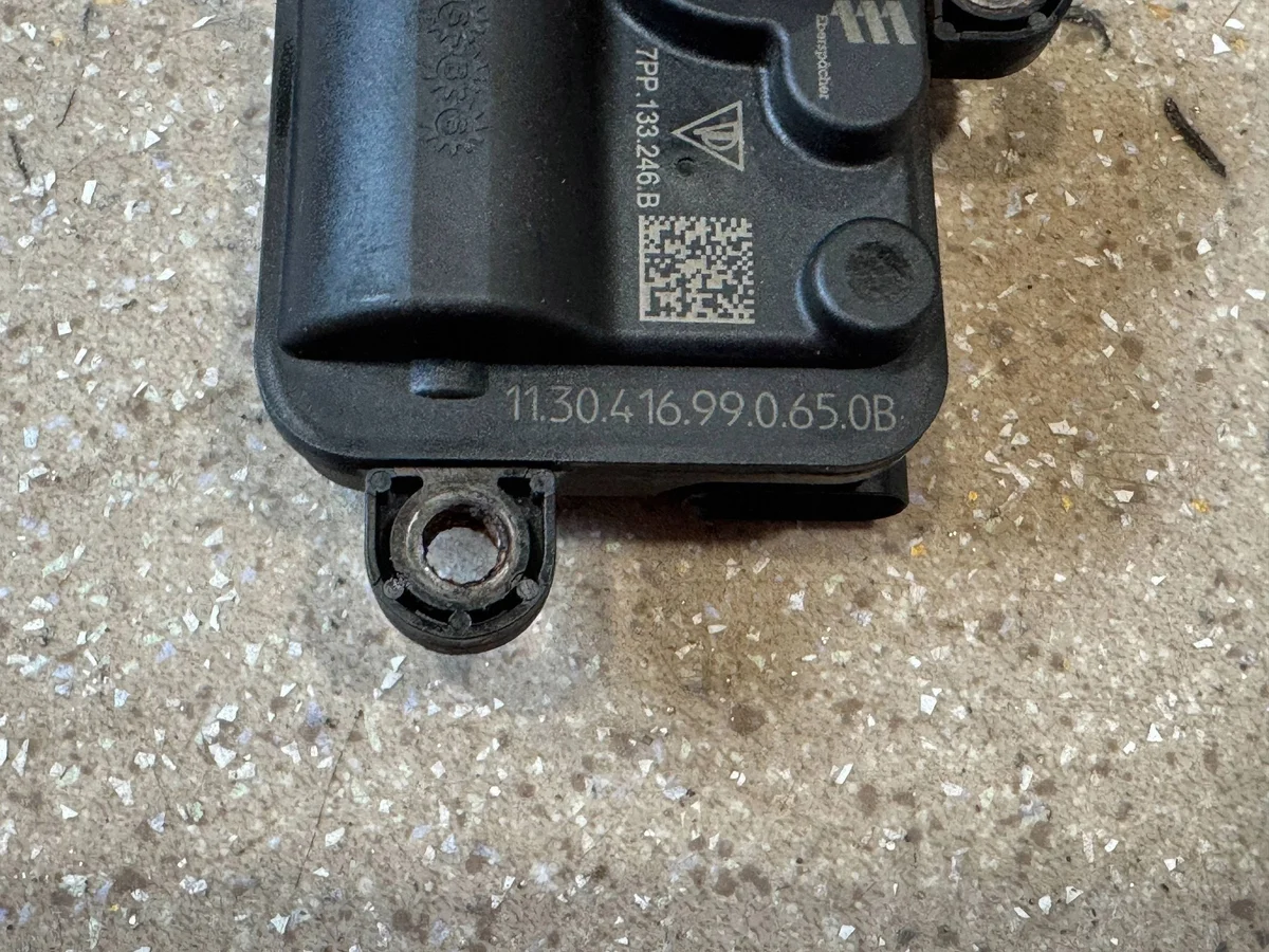 Porsche Macan 7PP133246B Sensor Motor image 5