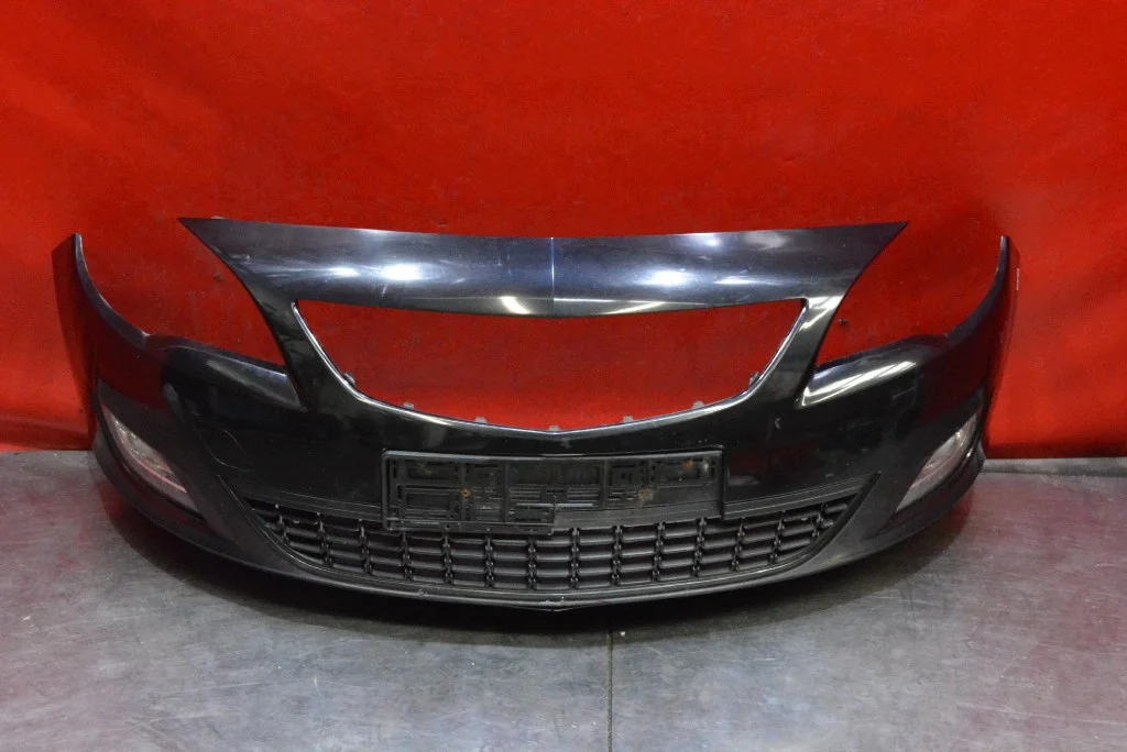 Parachoques Opel Astra J 2009-2012 Usado