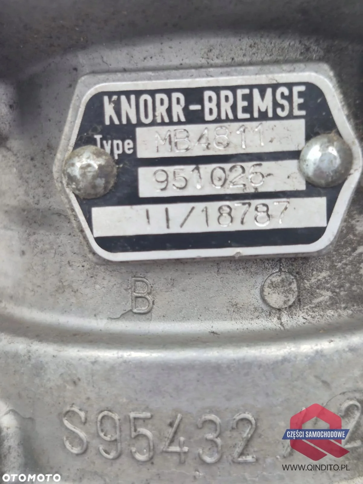 MAN L2000 F2000 Brake Valve MB4811 image 3