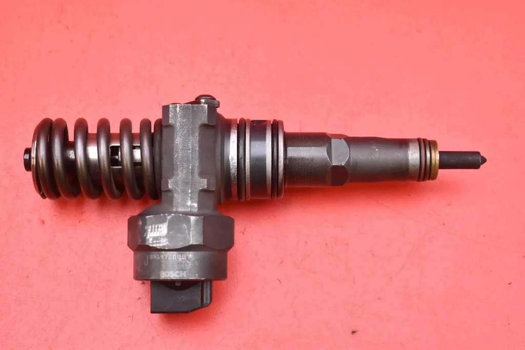 Verstuiverpomp 038130073F VW Touran 1.9 TDI