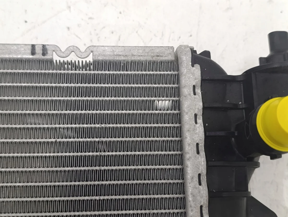 Audi A5 8T 8F Refroidisseur Climatisation 8K0121251H image 3