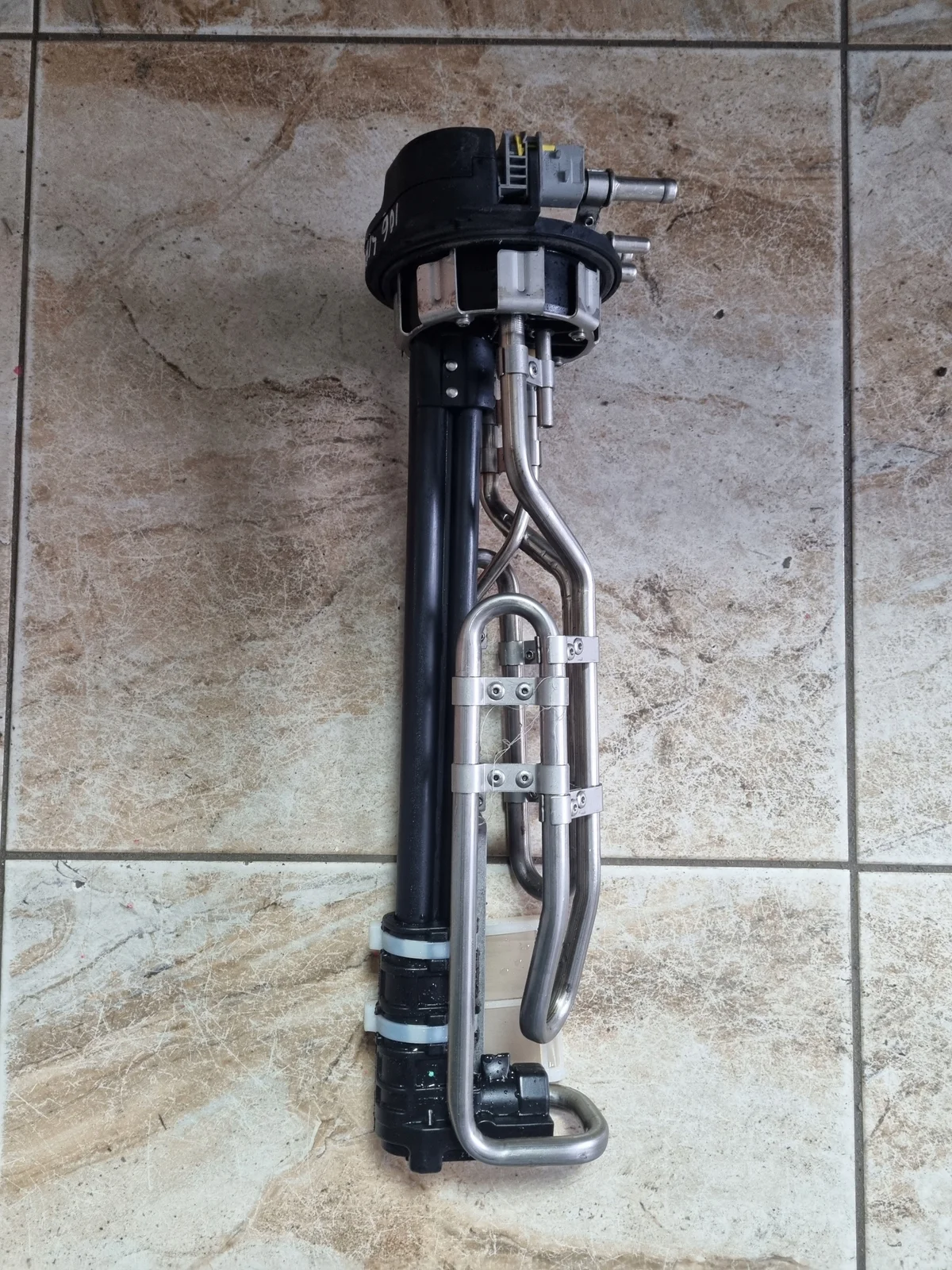 DAF XF 106 AdBlue Level Sensor Used