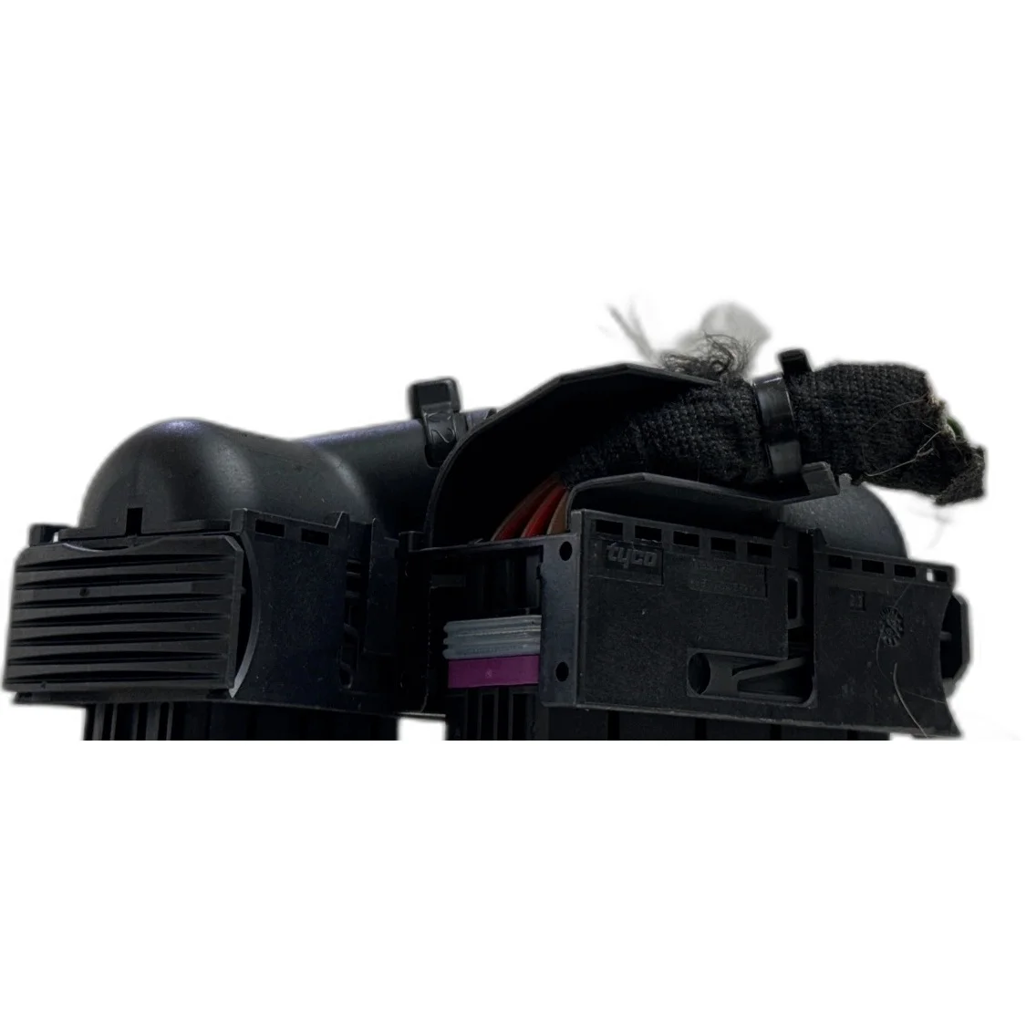 Conector ECU Audi A4 B7 2.0TDI 03G906016KN