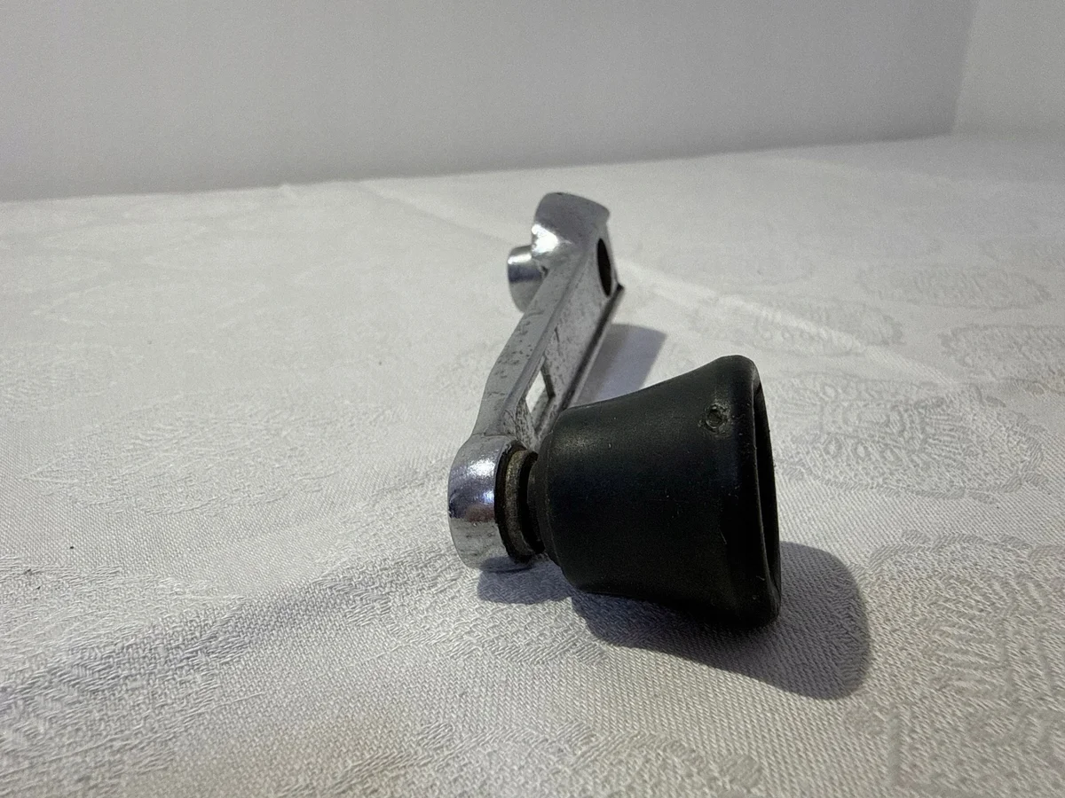 Nostimen kahva Audi 80 90 B2 MOBIPARTS-431837581 image 4