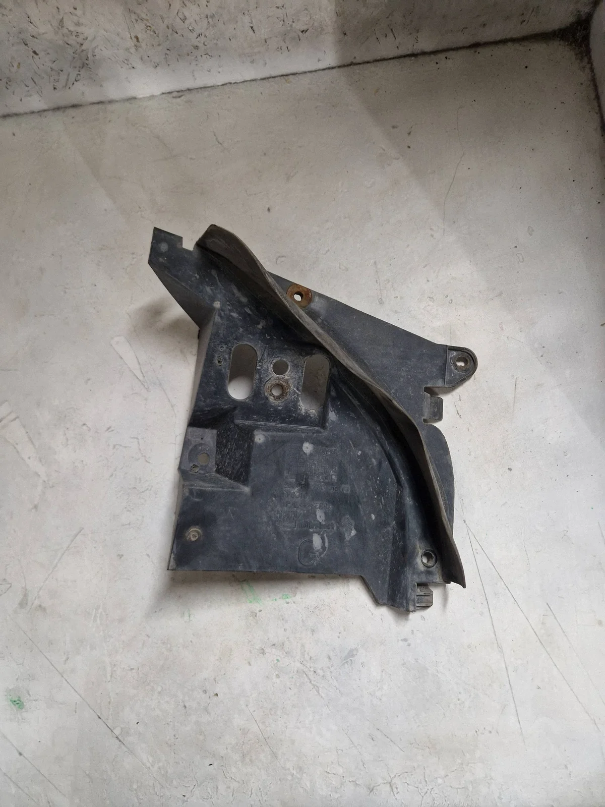 Citroen C6 2008 Unterstoßstange vorne 9660301780
