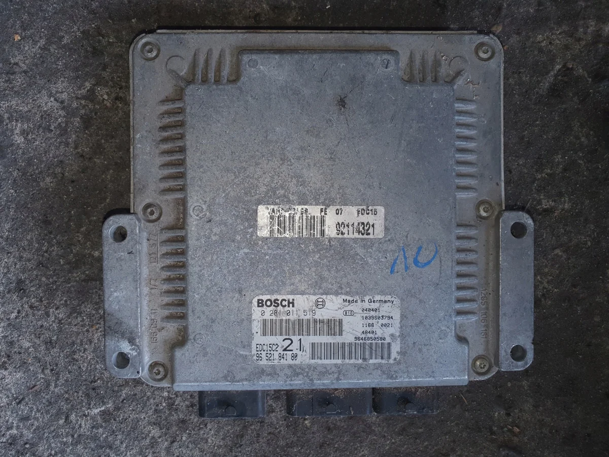 ECU Peugeot 607 2.0 HDI 0281011519