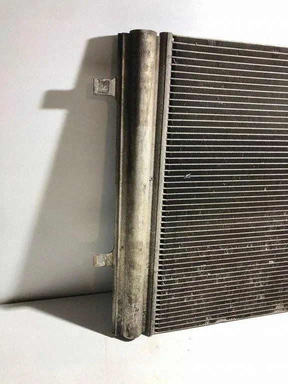 Volvo 31368362 Radiateur d'eau d'occasion image 9