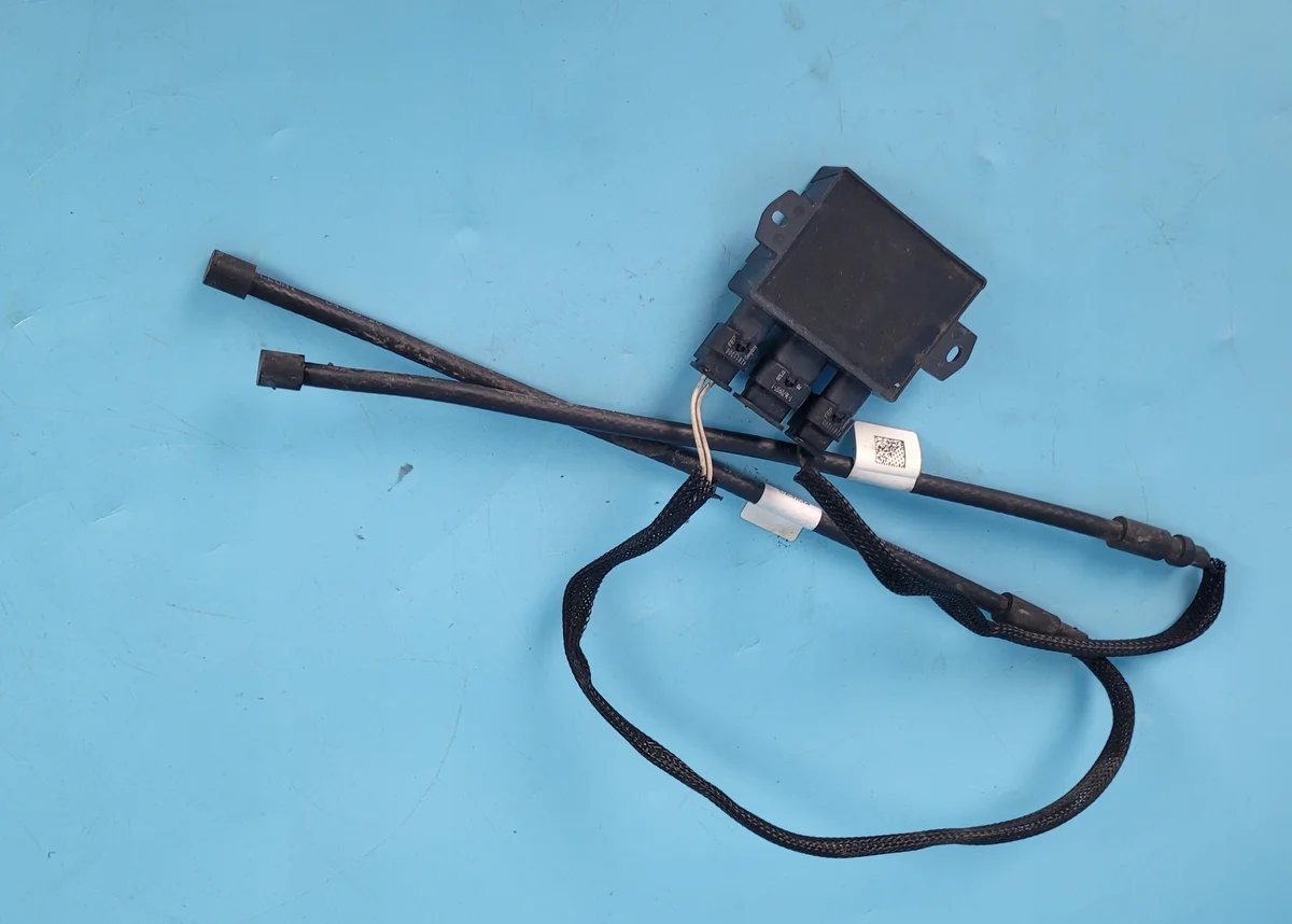 Sensore Cofano Volvo XC90 II 2.0D C37436-200