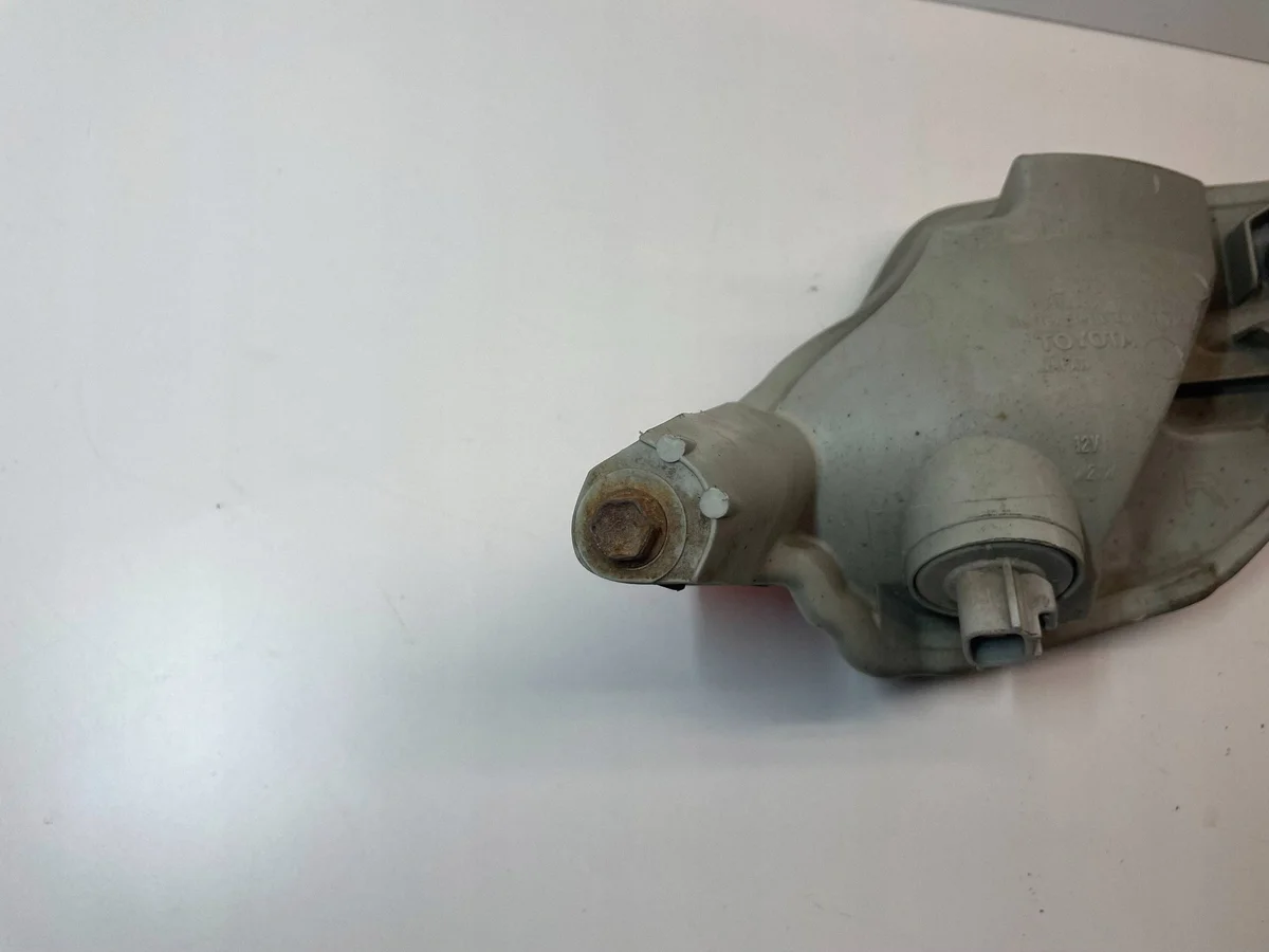 Phare antibrouillard Lexus OE 81480-48020 image 4