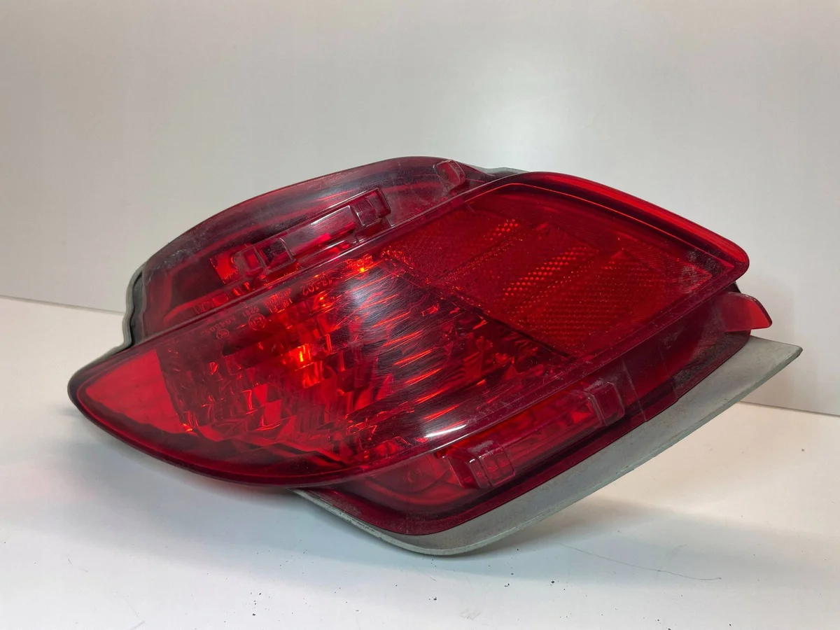 Phare antibrouillard Lexus OE 81480-48020 image 8