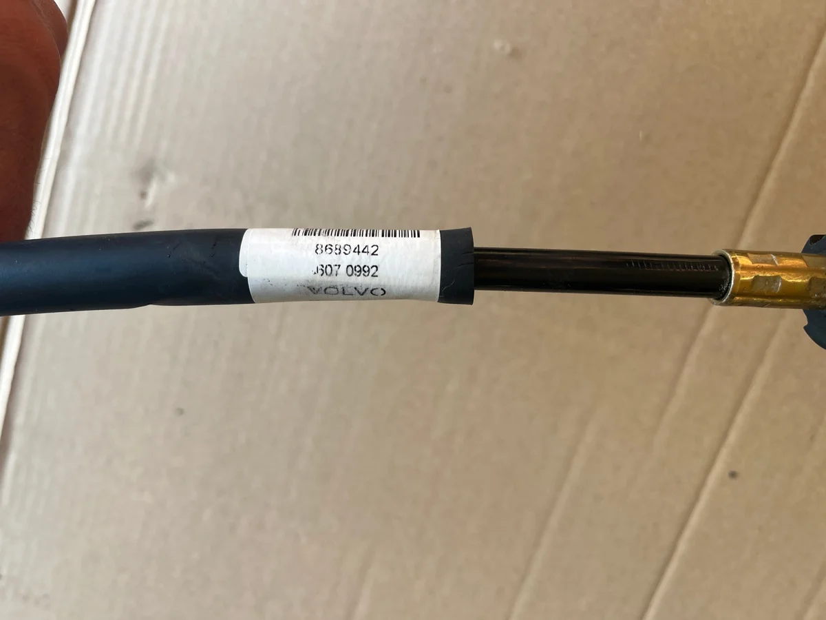 Volvo S60 Gear Shift Cables 2.4 Auto image 4