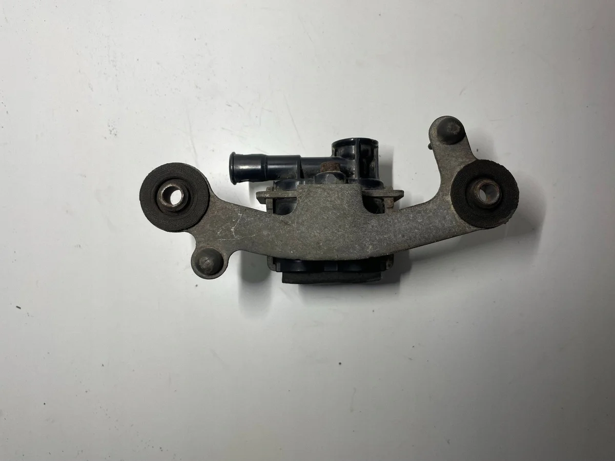 Luftfjädring ventilblock Lexus RX 450H image 5