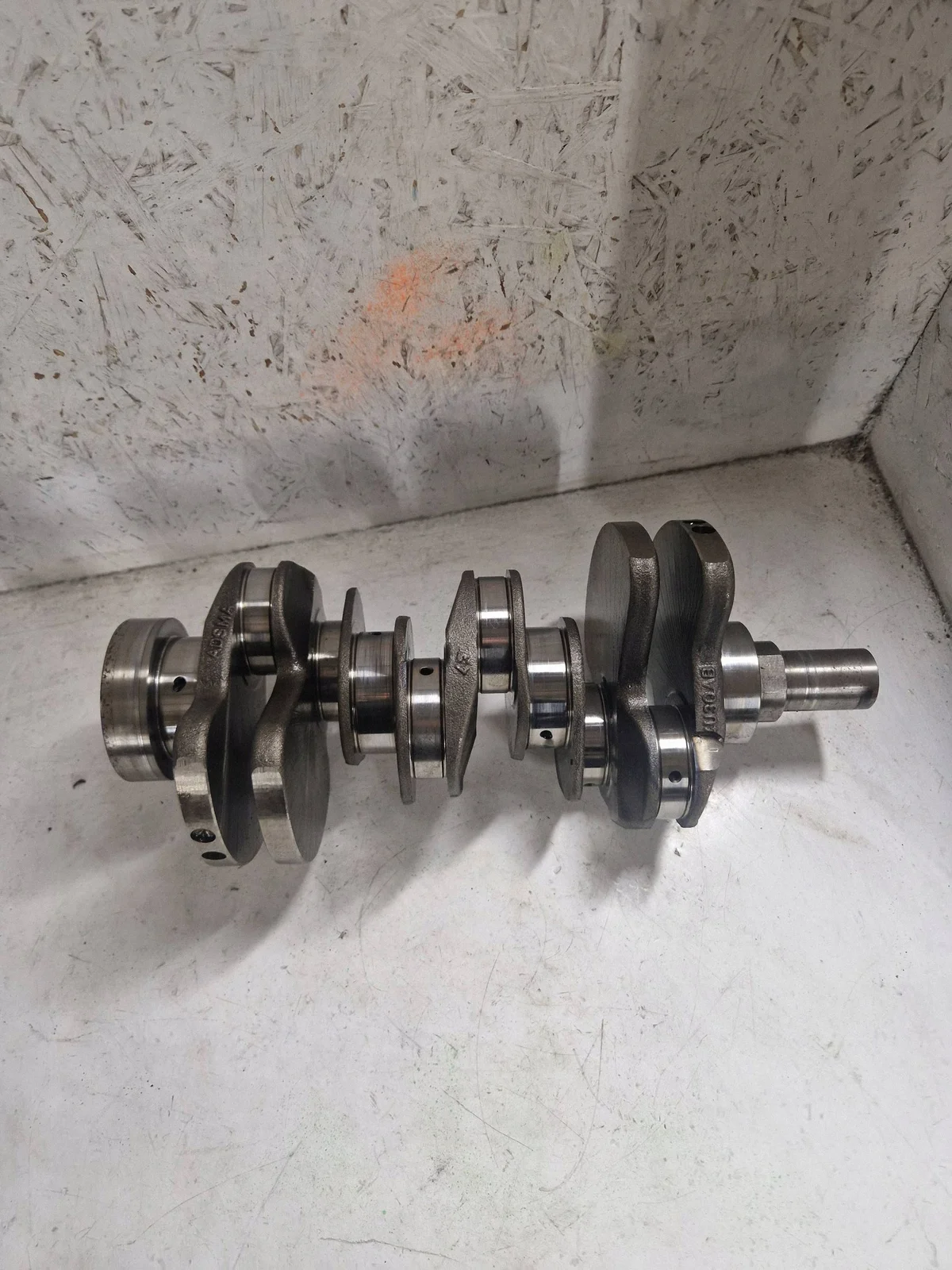 Virabrequim Peugeot 607 Citroen C5 Jaguar Rover 2.7 HDI