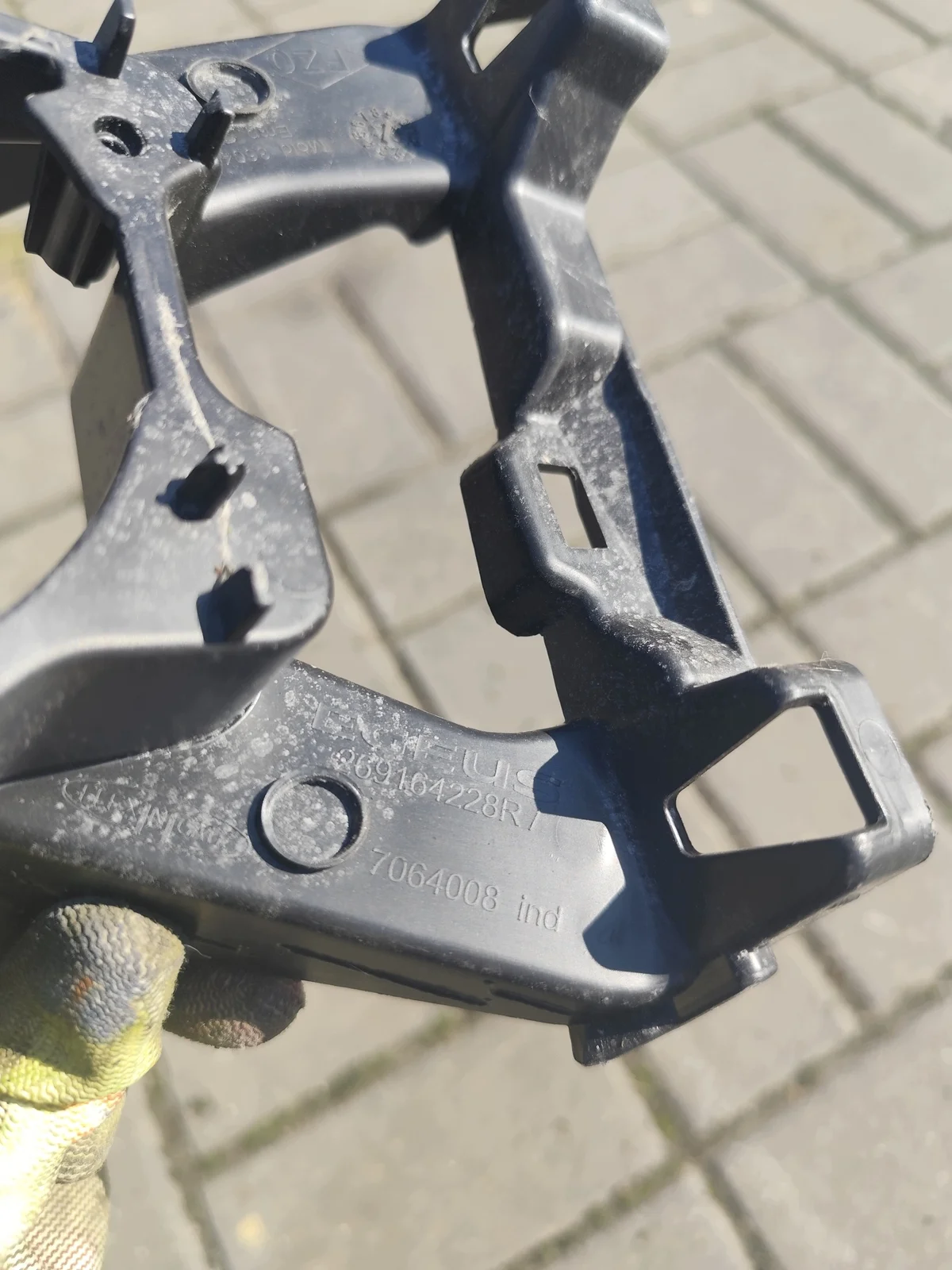 Renault Master IV V Halogen-Rahmen Links gebraucht image 5