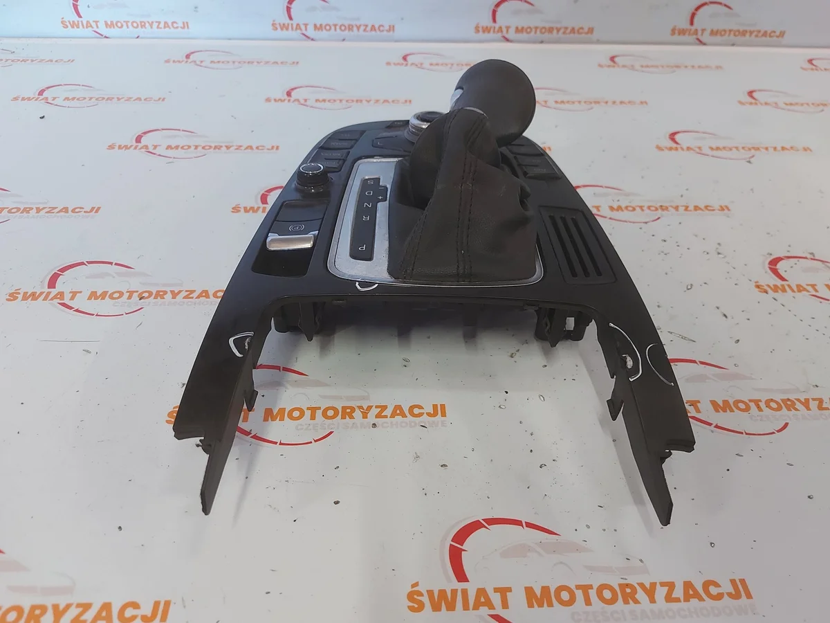 Audi A5 8T Schaltrahmen mit Schalthebelmanschette image 3