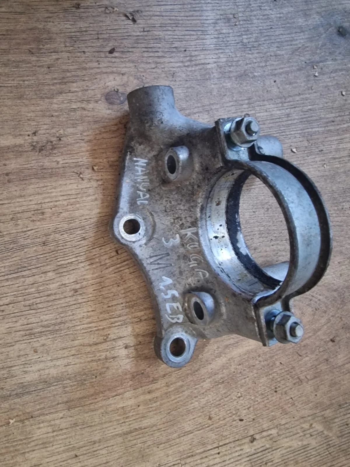 Support de demi-arbre Ford Kuga MK3 PPKK