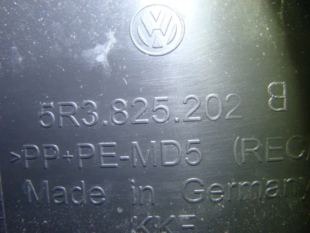 Unterbodenschutz Rechts VW Caddy 5R3809202B image 5