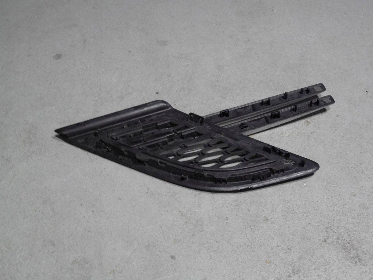RANGE ROVER SPORT L494 Grille aile droite image 4