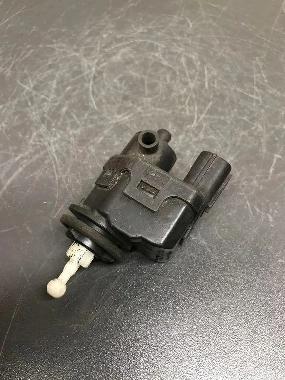 OPEL 007878 Moteur réglage phare avant droit