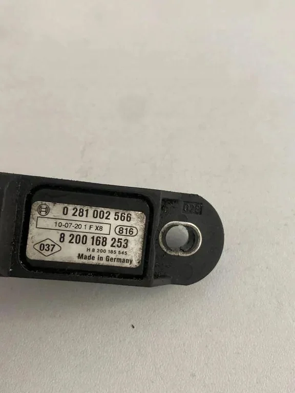 Capteur Pression Air Nissan Qashqai II 0281002566