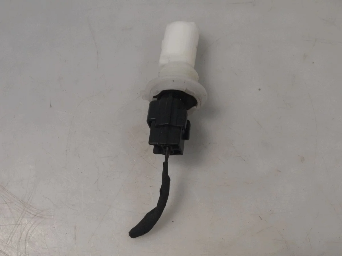 Vloeistofniveau sensor Hyundai Kona II image 3