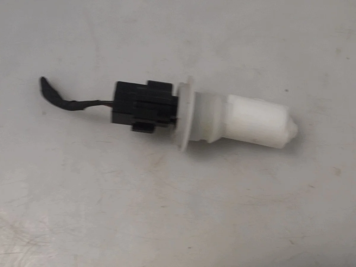 Vloeistofniveau sensor Hyundai Kona II image 4