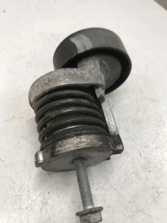 Spännrulle till Skoda Fabia 1.4 TDI 045903315