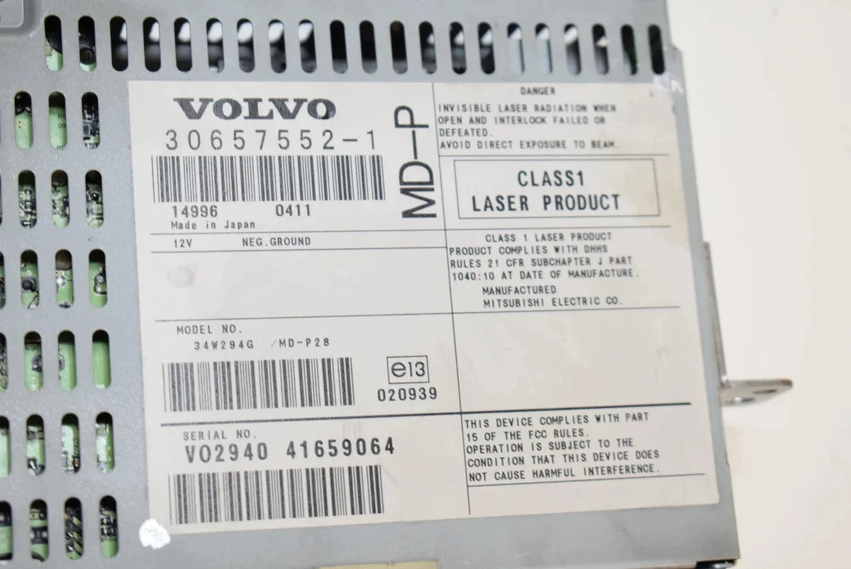Used Volvo XC90 CD Changer 41659064 image 4