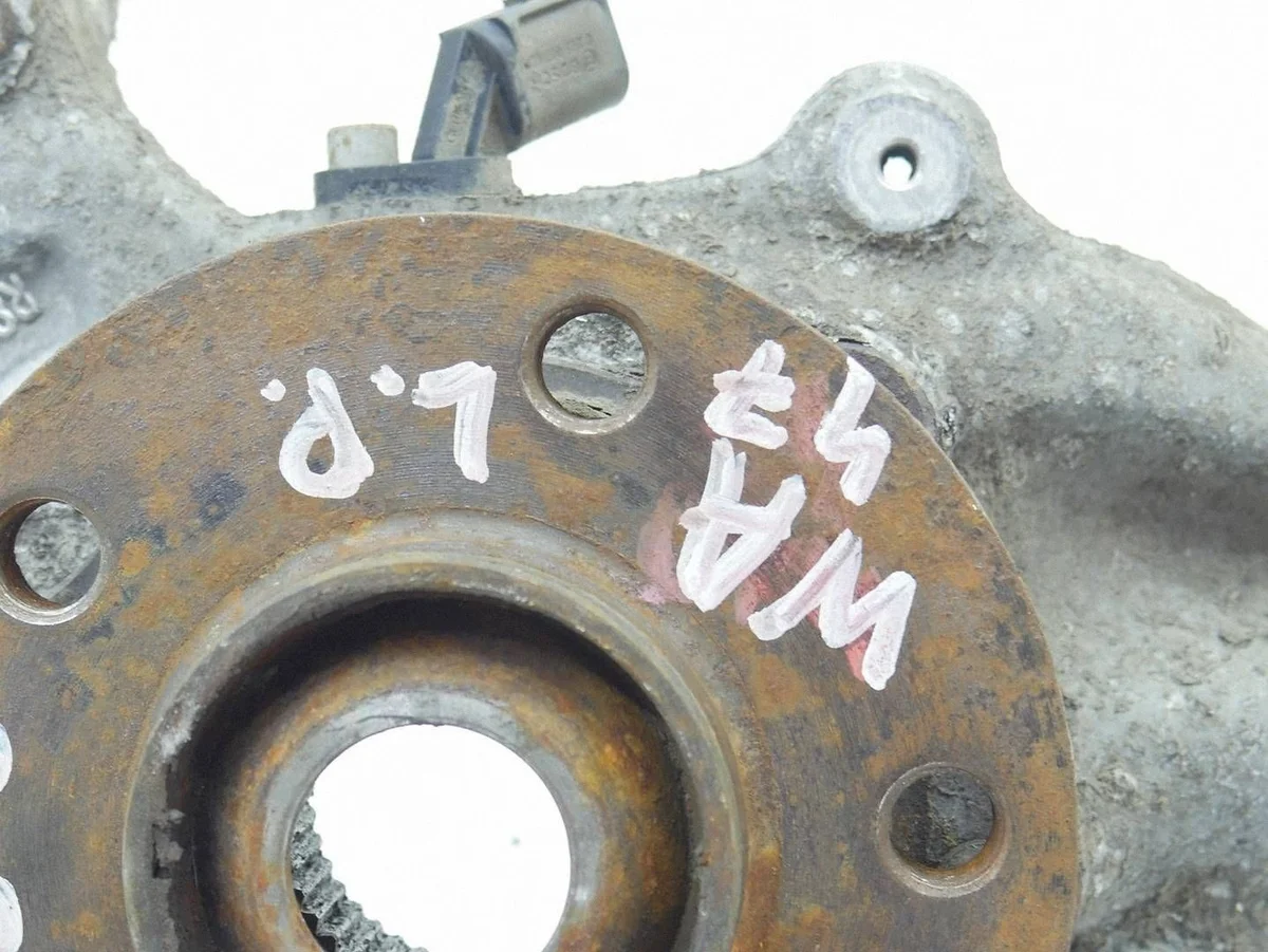 Vridstyrenhet vänster fram Audi A4 B8 A5 image 10