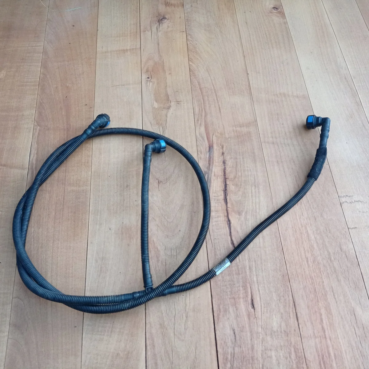 Skoda Octavia III Washer Hose Front 5E0955970C