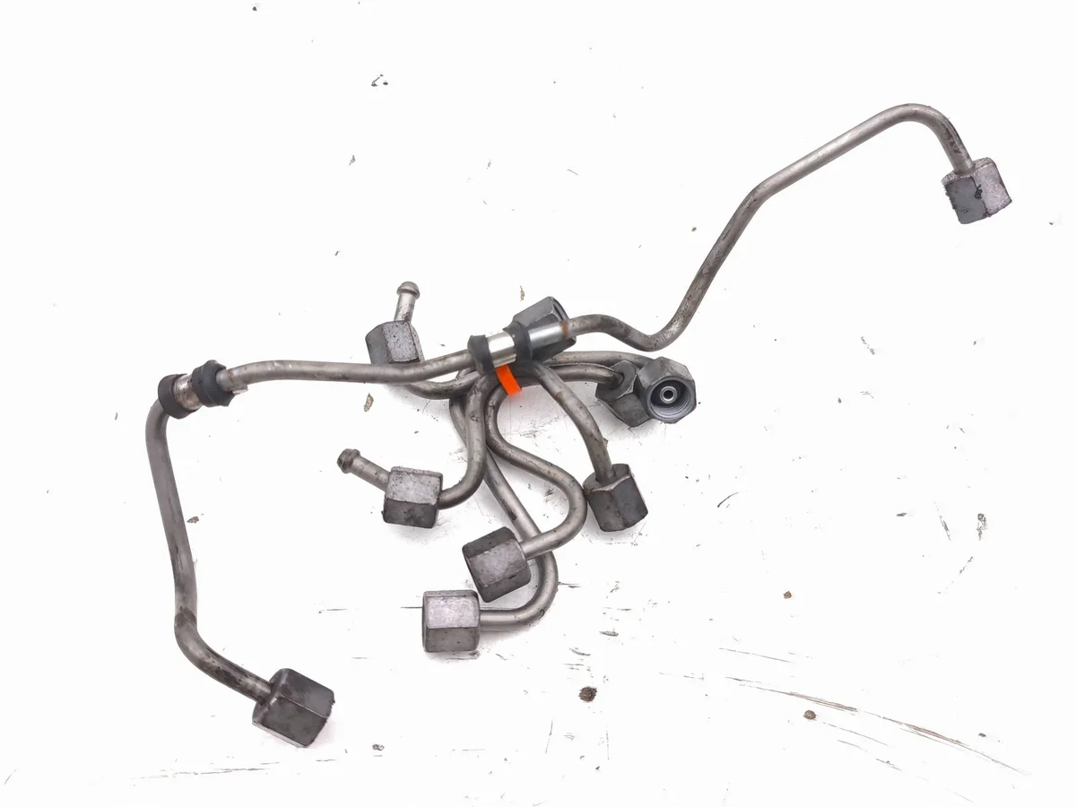 Mercedes B W246 W242 2013 Einspritzleitung