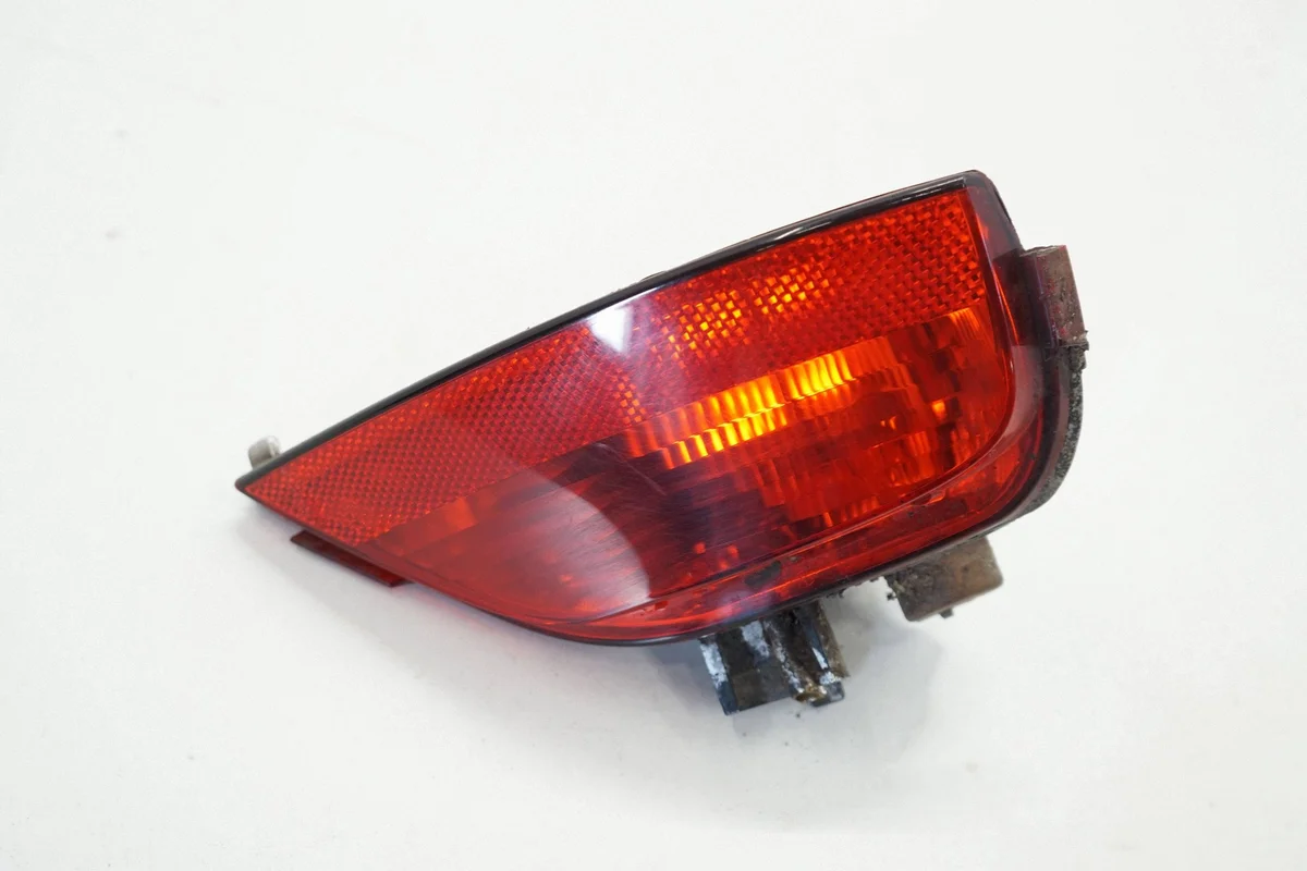Luz de Nevoeiro Traseira Renault Megane IV 18R