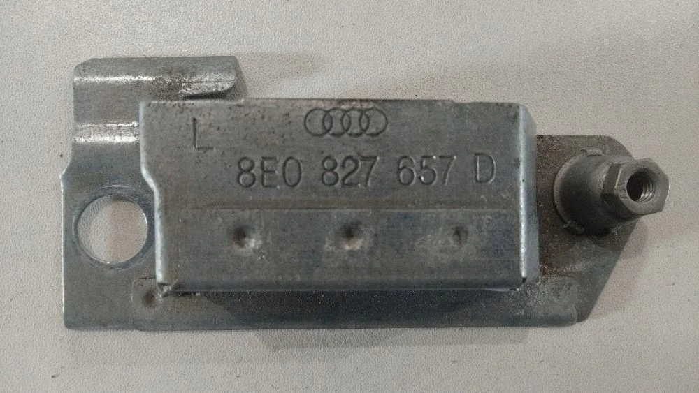 Audi A3 S3 8P 2005 Lampe Plaque 8E0827657D image 5