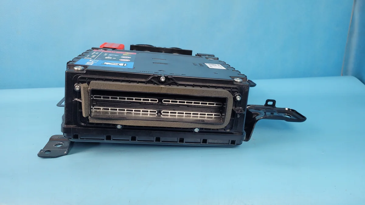 Batterie Akku Ford Kuga Mk3 III Hybrid Mildhybrid image 3