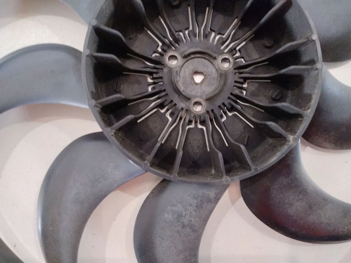 Ventilador Radiador Audi A6 S6 C6 4F Usado image 4