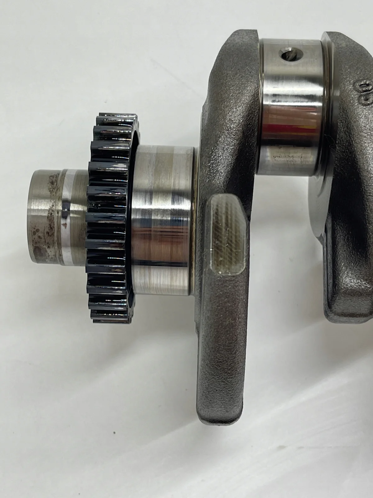 Kampiakseli Audi VW 2.0 TDI 04L105263D image 8