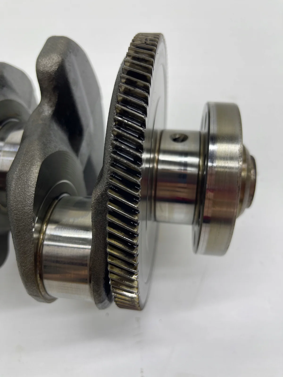 Kampiakseli Audi VW 2.0 TDI 04L105263D image 10